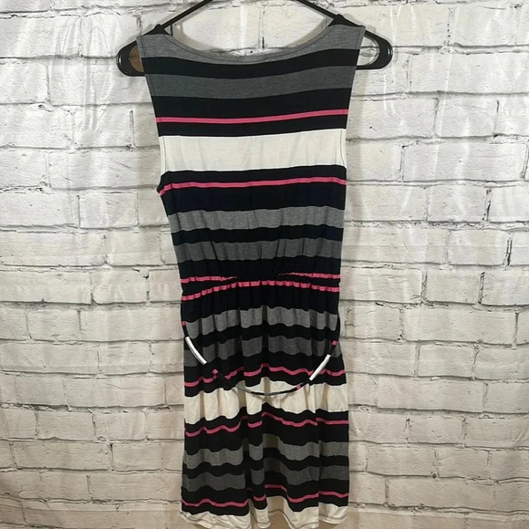 Merona horizontal stripe dress Small - Picture 2 of 5
